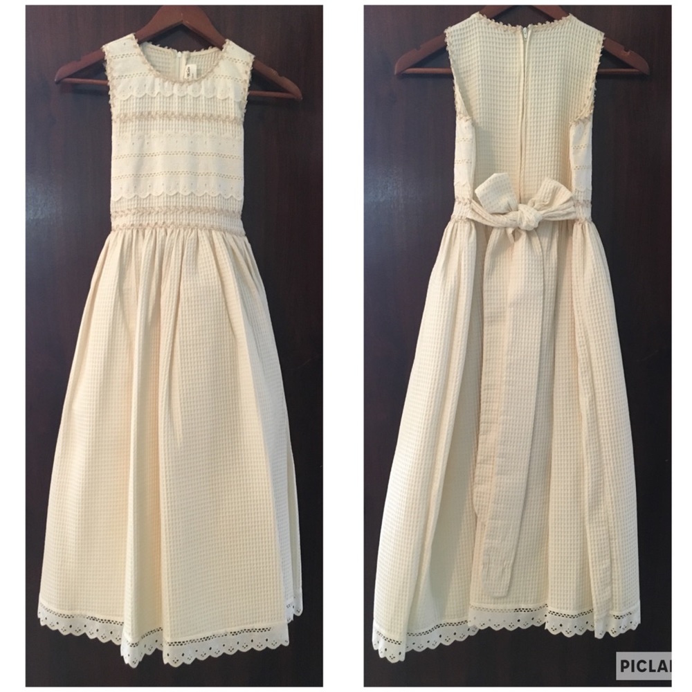 Beautiful and Delicate Dress for Girl